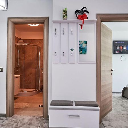 Sonnenstrand Apartment - Spa N Pool Beach Resort Mamaia Esterno foto